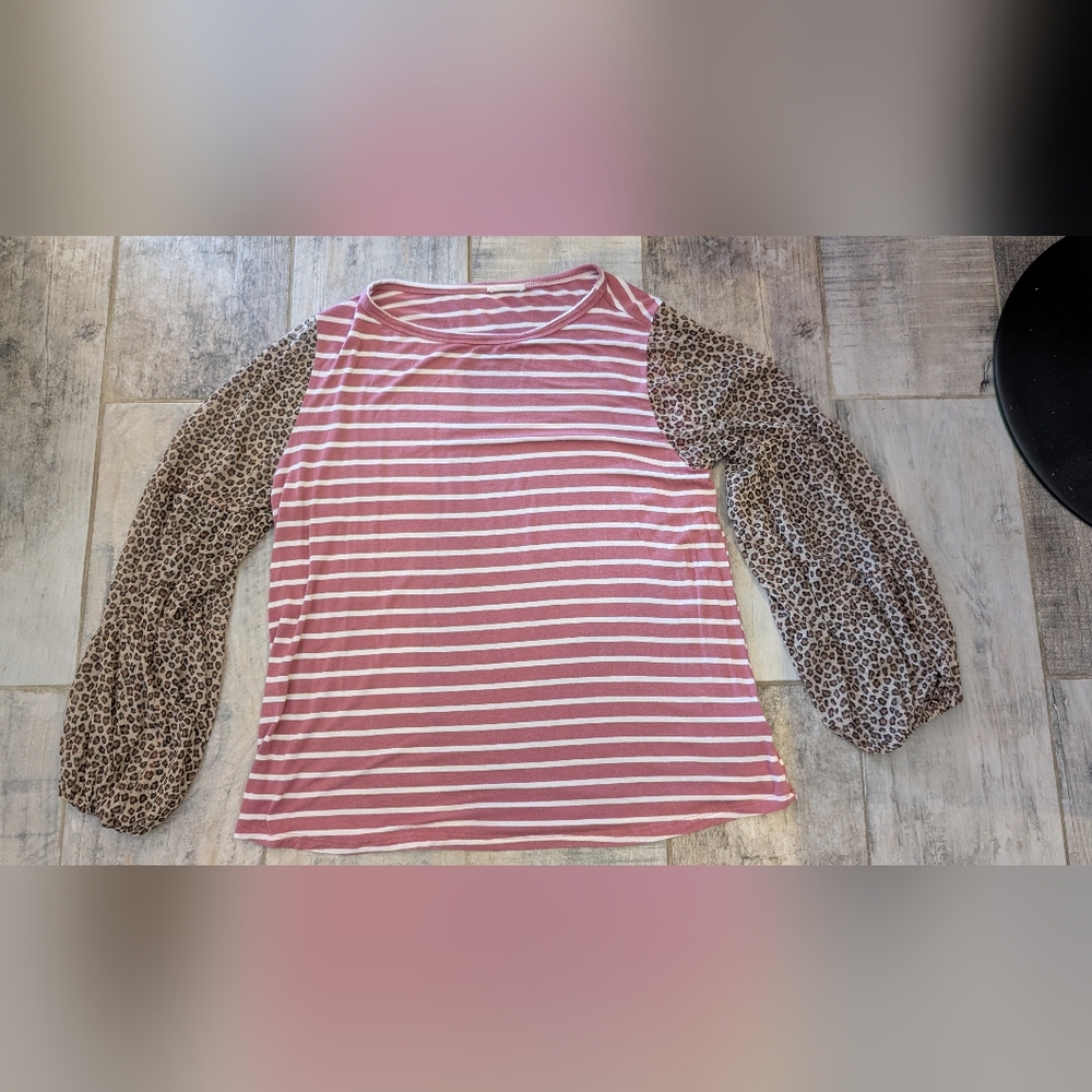 ODDY Pink and White 3/4 Sleeve Blouse with Relaxed Fit